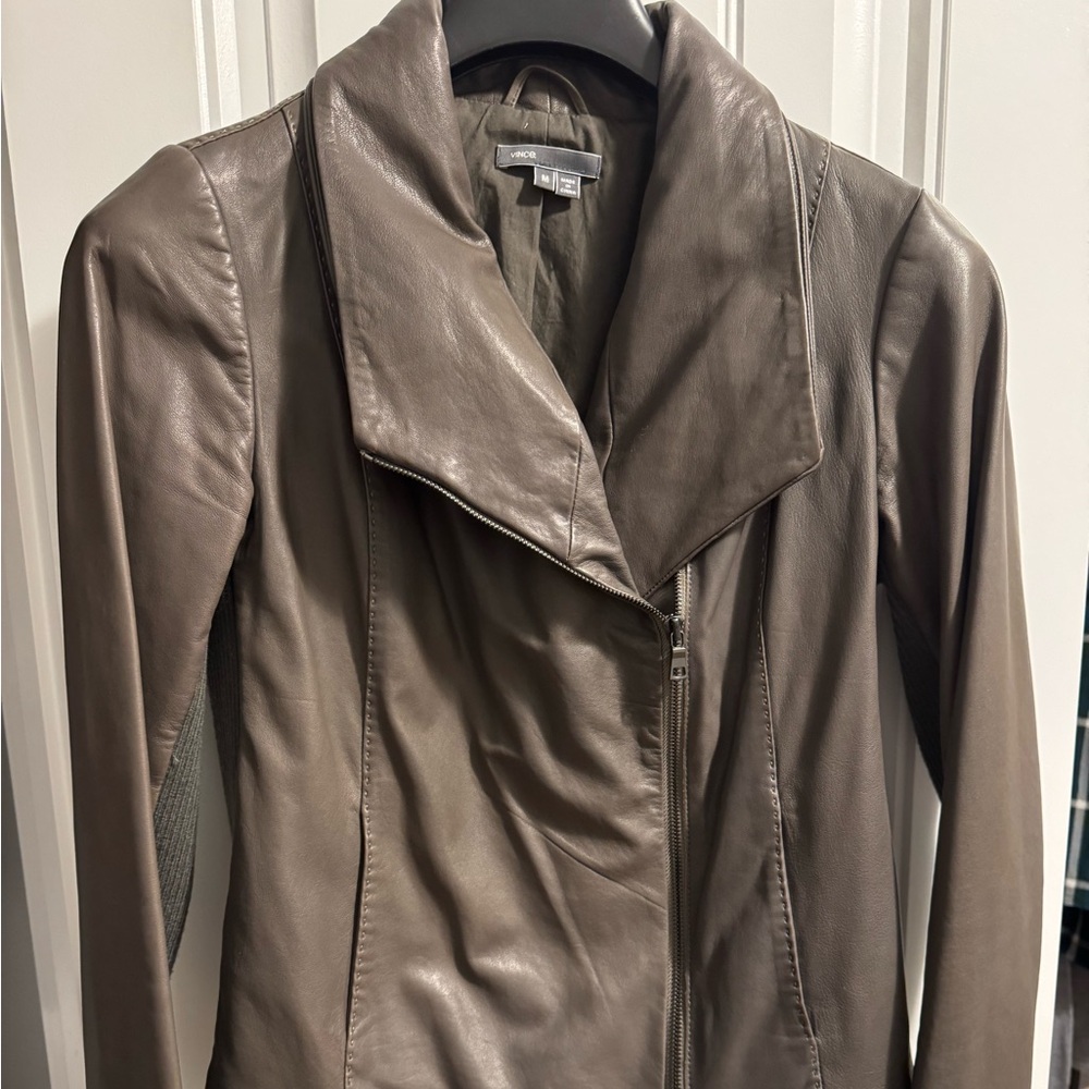 Vince Taupe/Brown Leather Jacket Medium